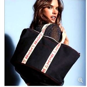 Victoria's secret 2017  signature zipper  tote
